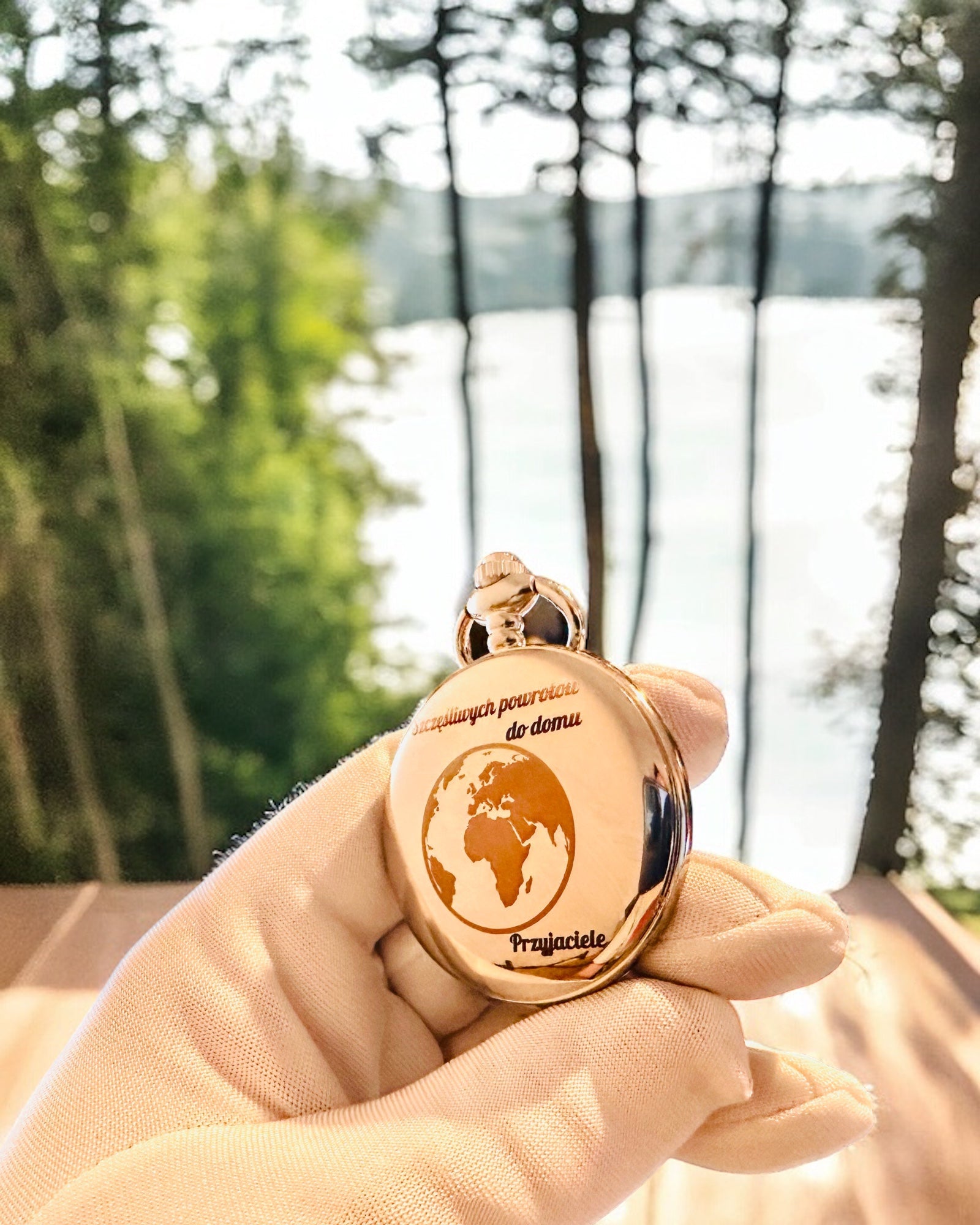 Mini Kompas Odkrywca, Przenośny i Elegancki, Idealny do Plecaków i Outdooru