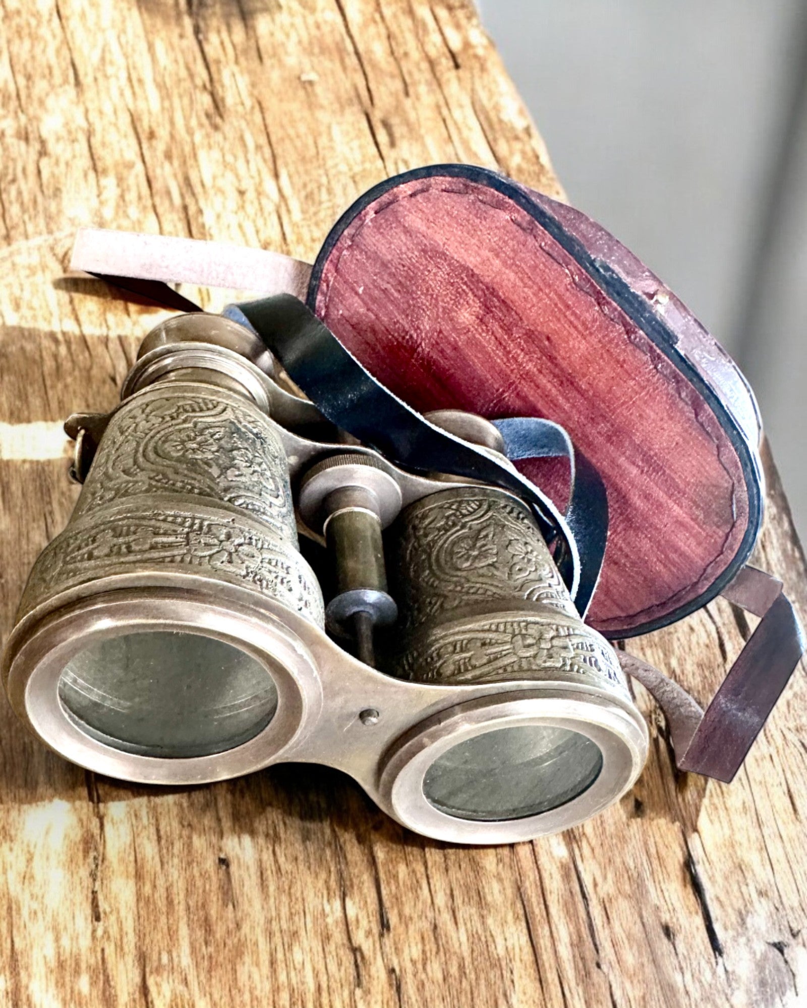 Binoclu cu etui din piele Victorian's Eye, 11 cm din alamă, decorat manual, personalizare cu gravură pentru cadou