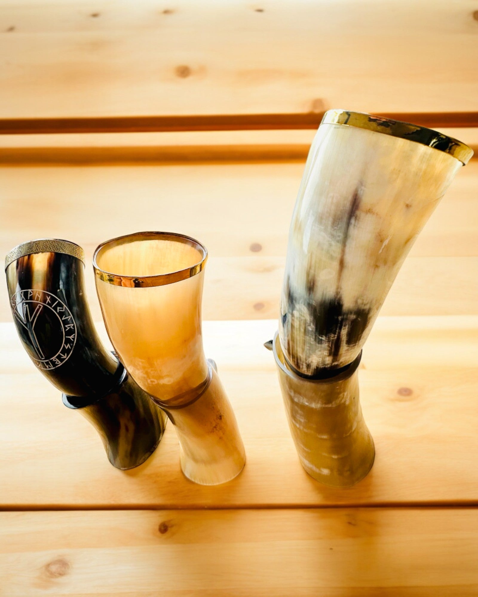 Cana din Corn "Viking Valor" - Gravură Manuală, Calitate Premium - 4 variante disponibile