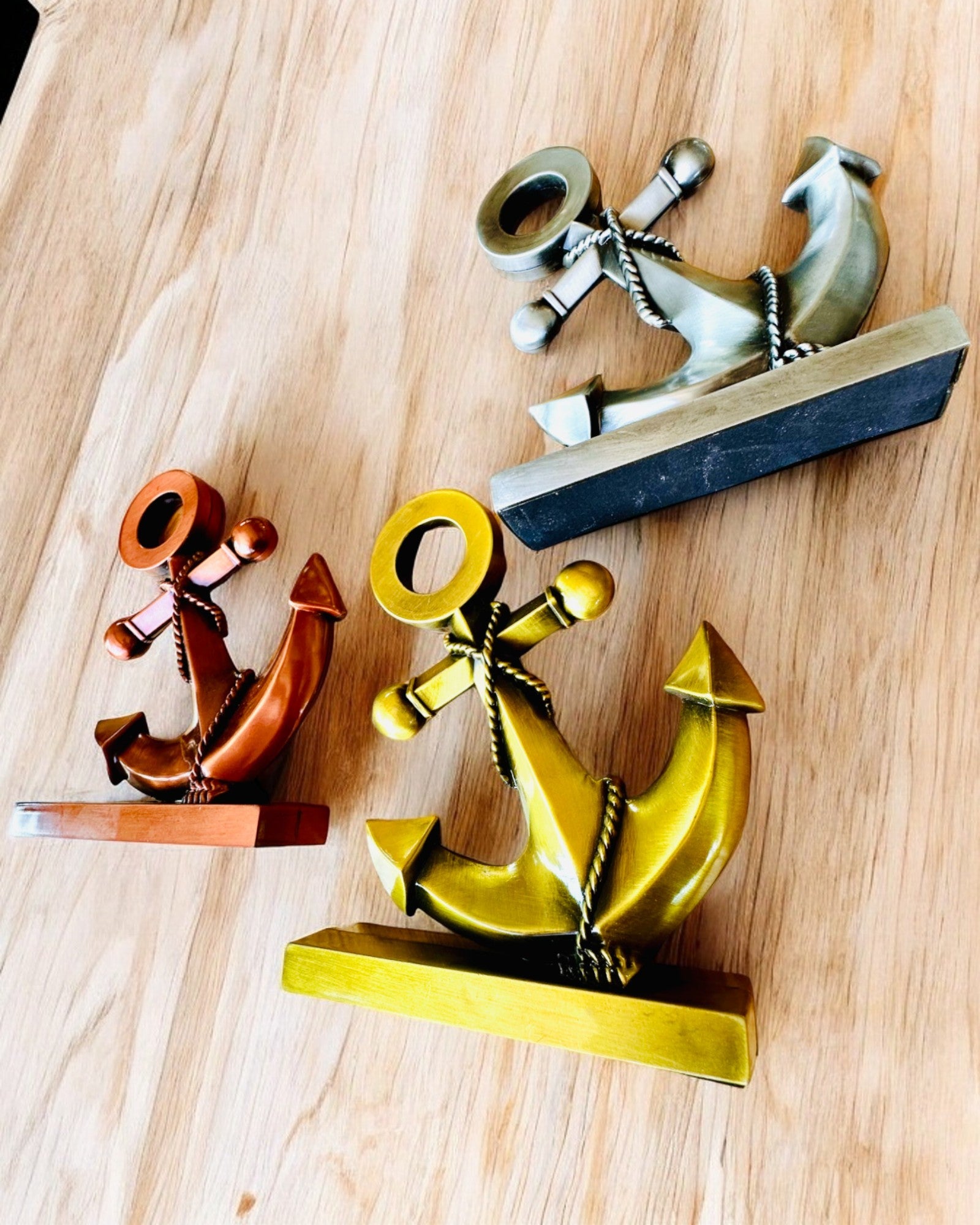 Ancoră Decorativă din Aluminiu - Decorațiune Elegantă cu Posibilitate de Gravare - 3 variante de culoare