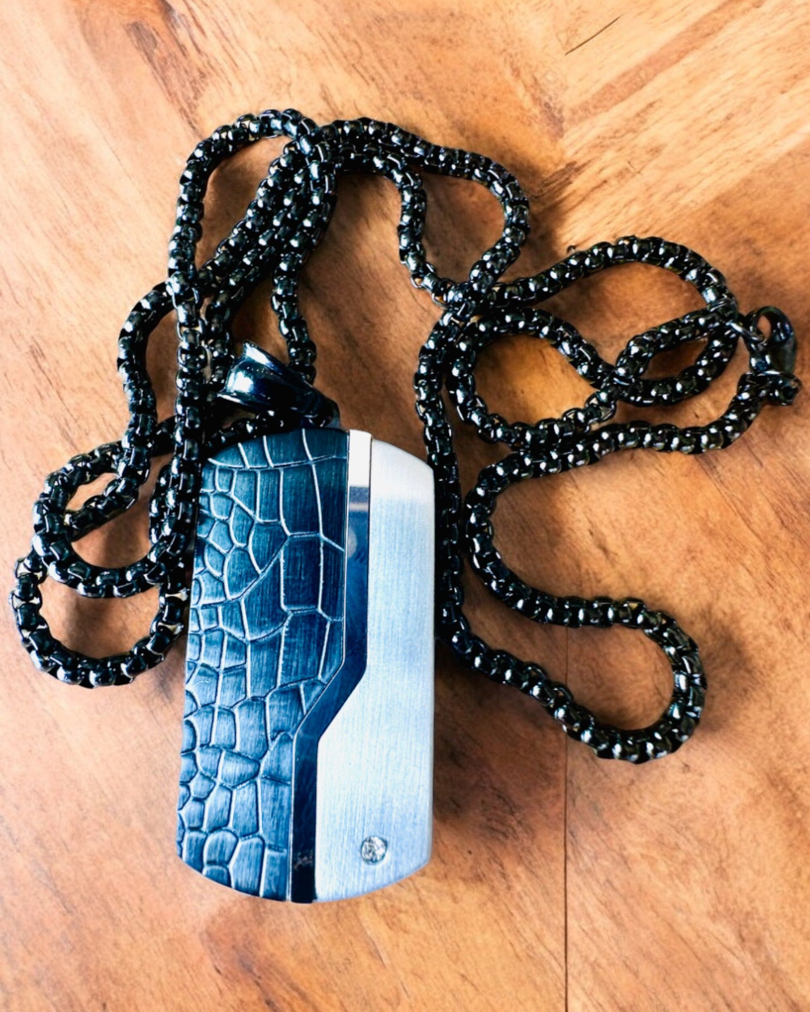 Colier bărbătesc Dog Tag „SteelVision” – oțel inoxidabil, 15 variante, personalizare cu gravură
