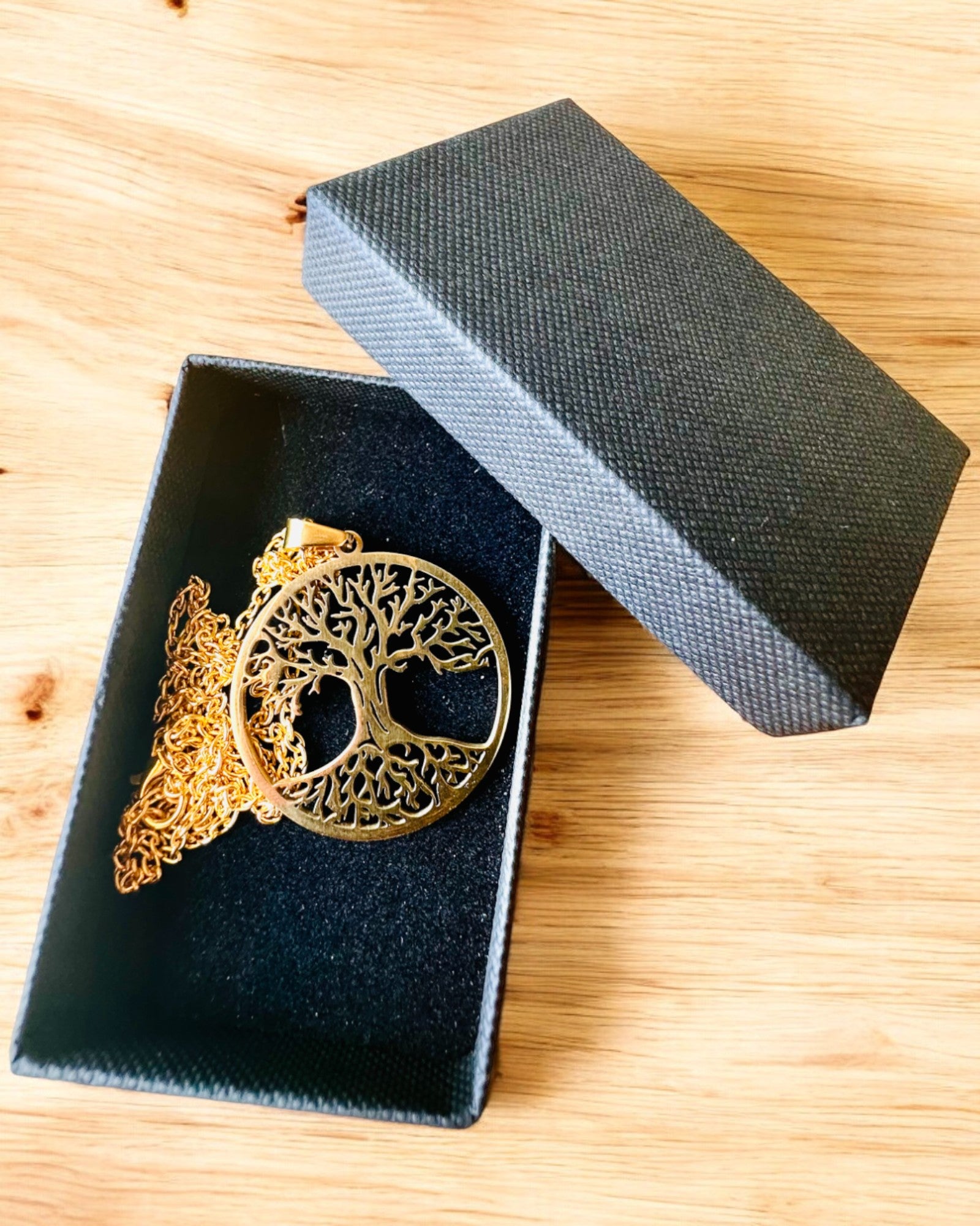 Colier "Arborele Vieții" din Oțel Inoxidabil - personalizare cu gravură, 2 variante de culoare