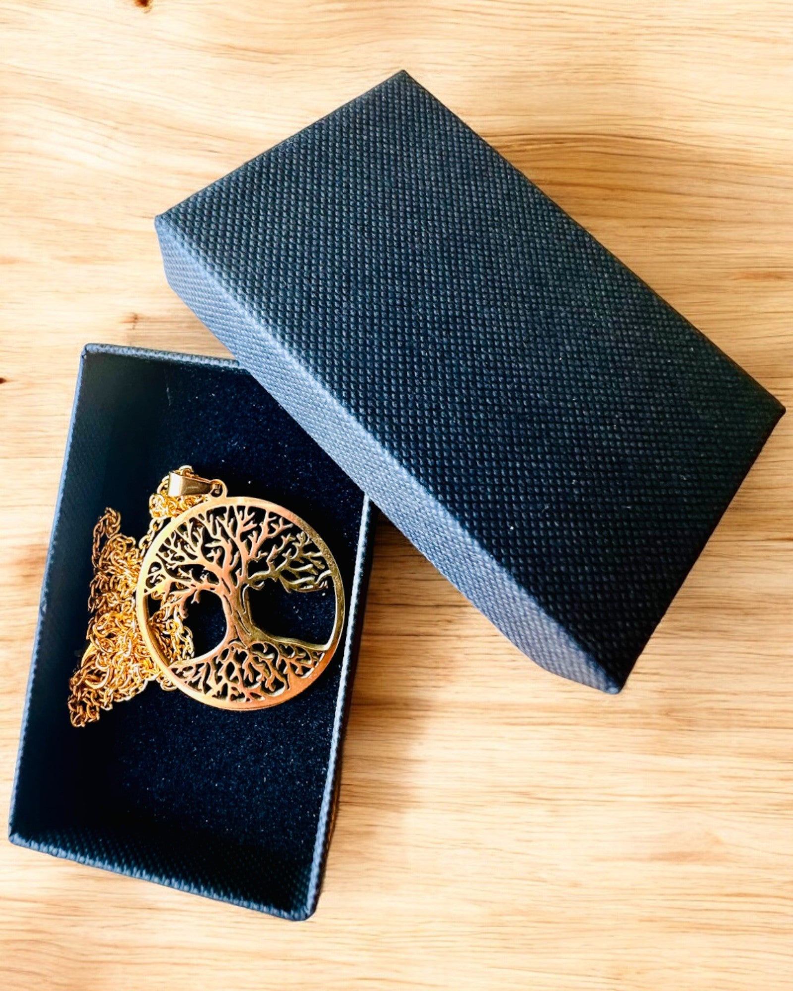 Colier "Arborele Vieții" din Oțel Inoxidabil - personalizare cu gravură, 2 variante de culoare