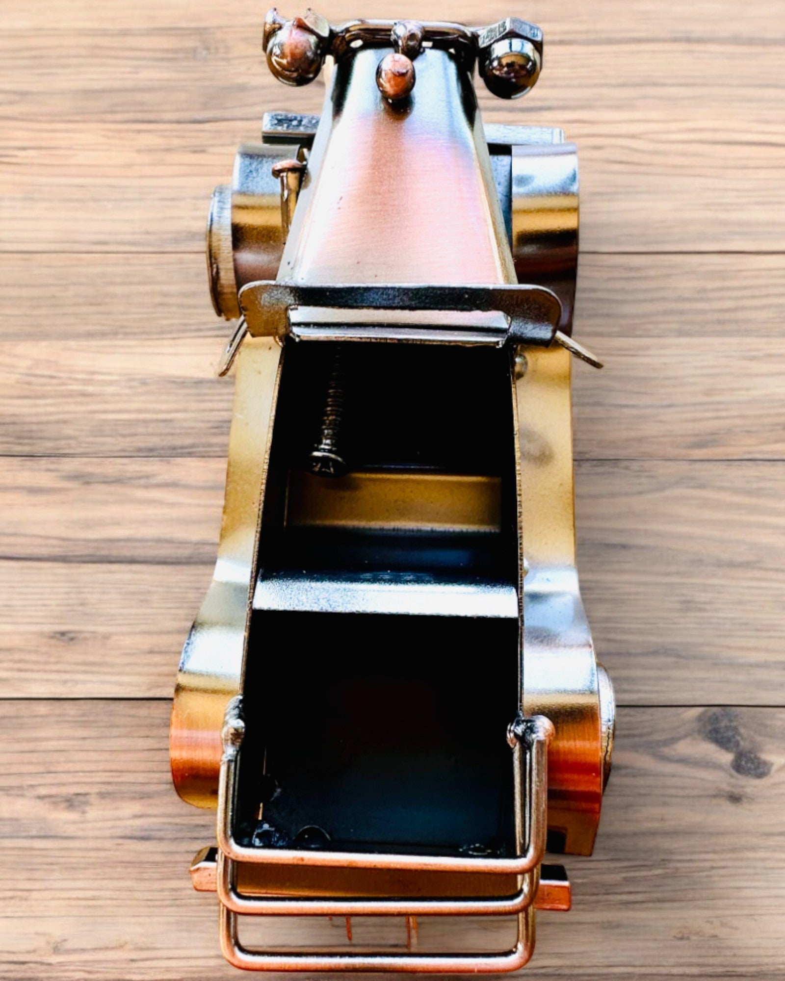 Mașină clasică Retro, automobil, din Fier - Colecția "Vintage Drive", model de mașină, personalizare cu gravură pentru cadou