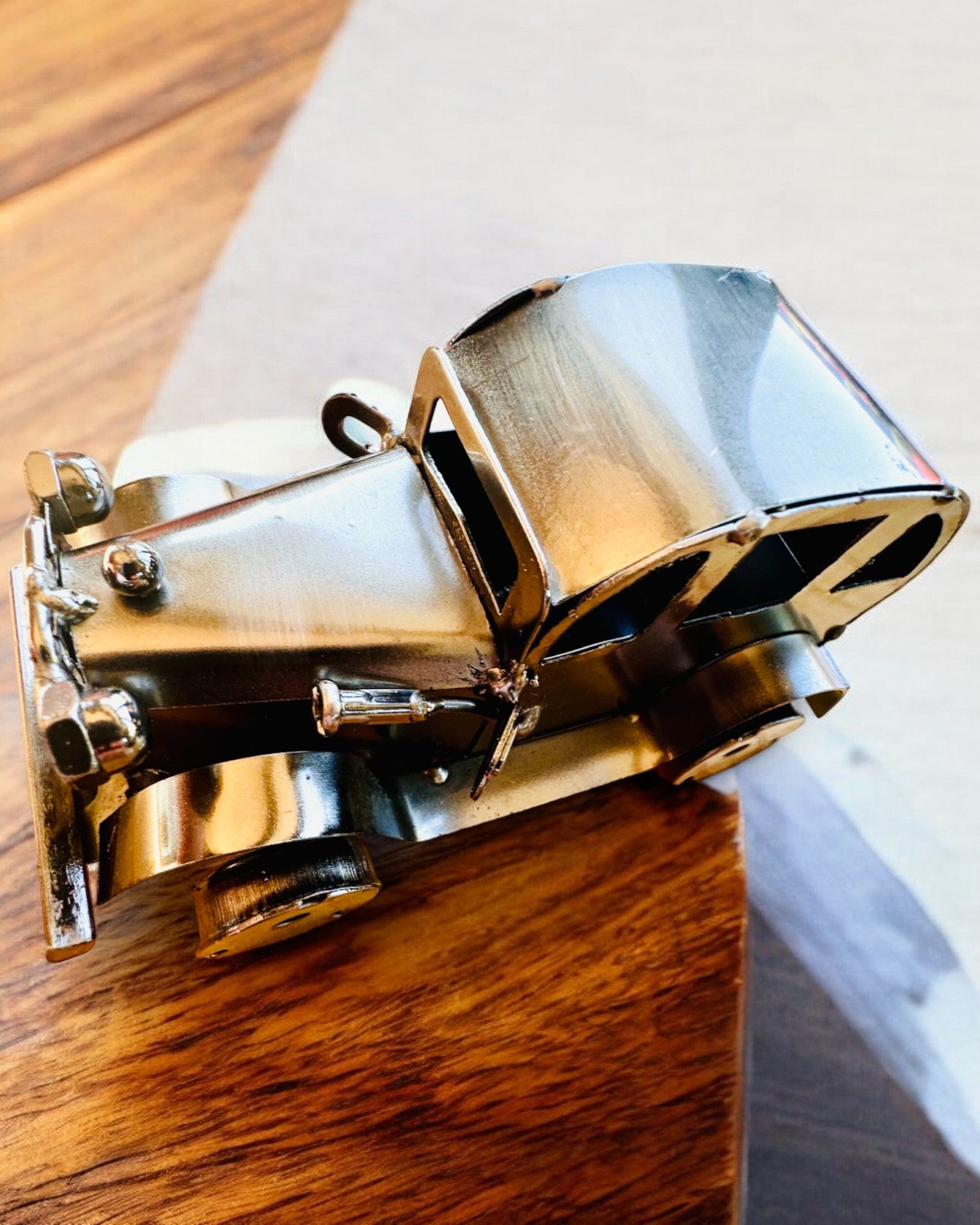 Mașină clasică Retro, automobil, din Fier - Colecția "Vintage Drive", model de mașină, personalizare cu gravură pentru cadou