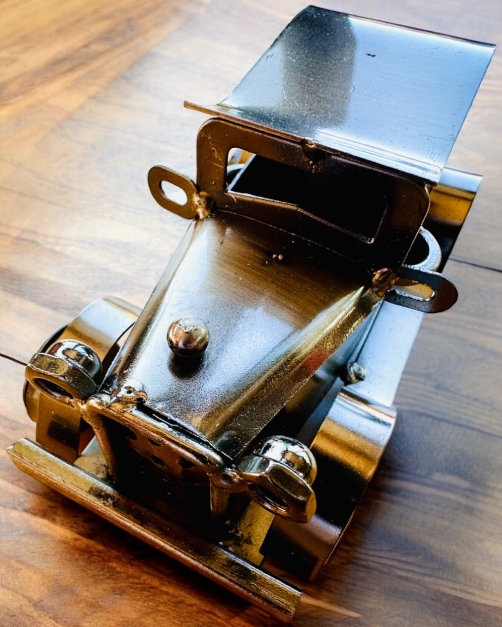 Mașină clasică Retro, automobil, din Fier - Colecția "Vintage Drive", model de mașină, personalizare cu gravură pentru cadou