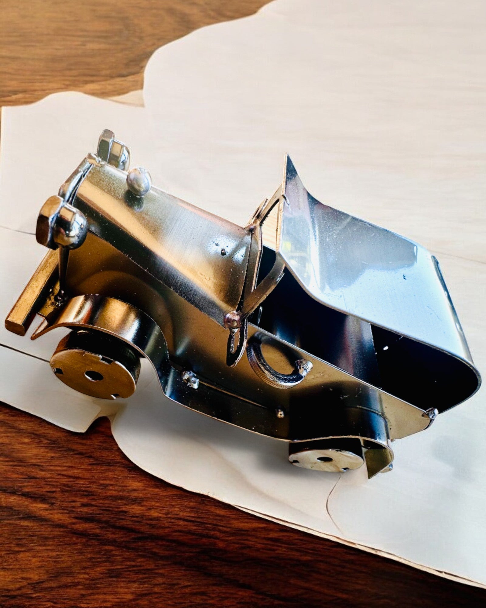 Mașină clasică Retro, automobil, din Fier - Colecția "Vintage Drive", model de mașină, personalizare cu gravură pentru cadou