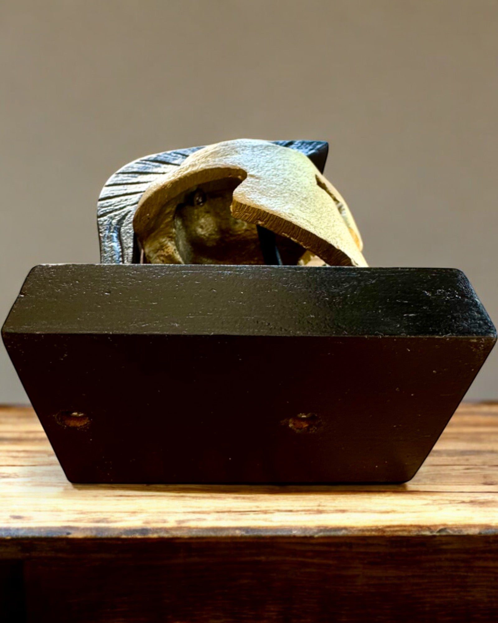 Hełm Spartan Premium – ręcznie wykonana rzeźba dekoracyjna, możliwość personalizacji grawerem na prezent