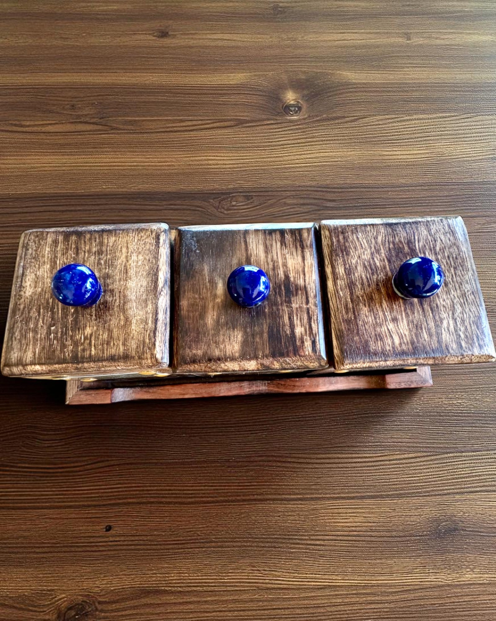 Set Royal Trio – Ceai, Cafea, Zahăr din lemn Shisham, lucrat manual, cu opțiune de gravare pentru cadou