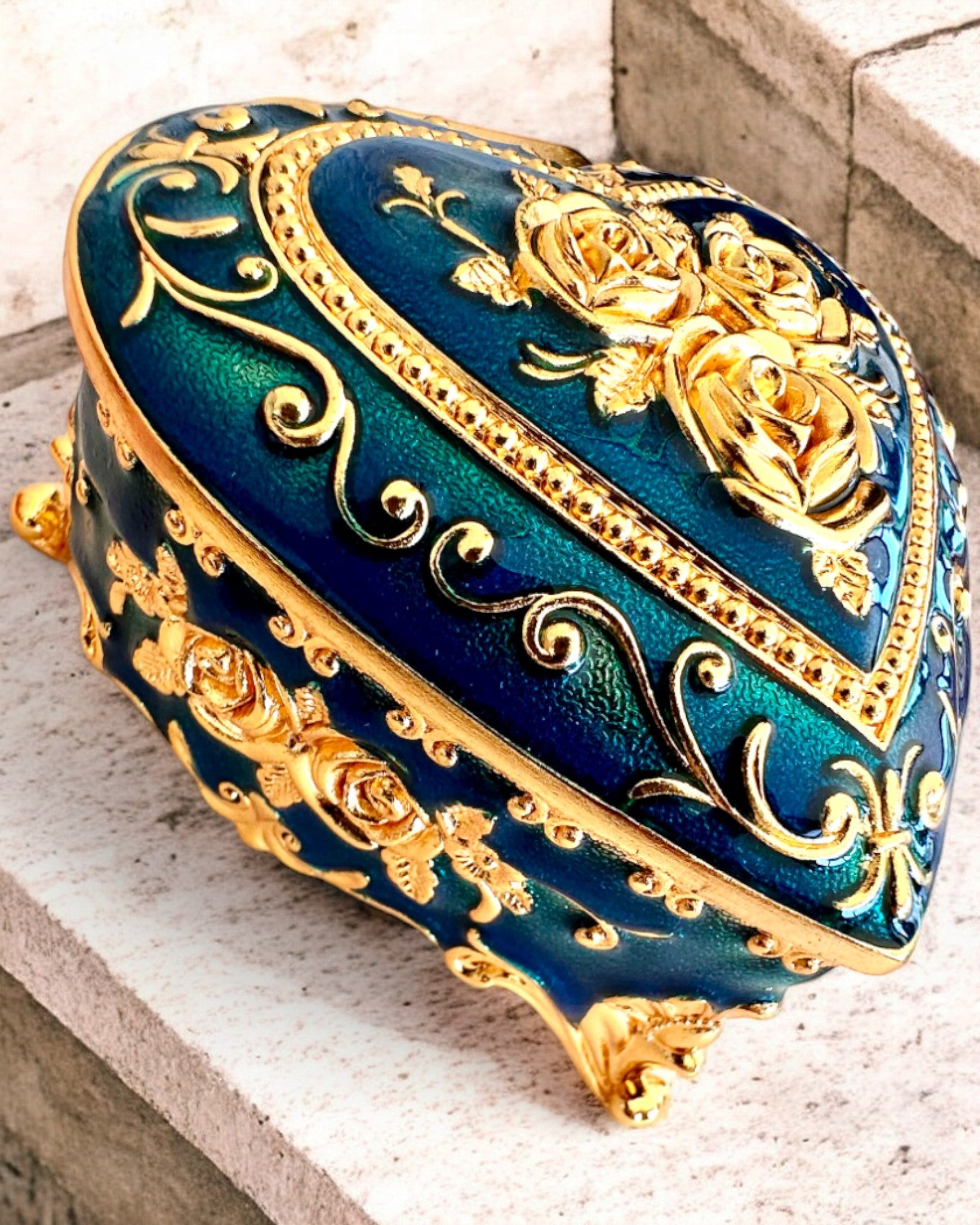 Cutie de bijuterii "Royal Elegance" - cu opțiune de gravare pentru cadou, 3 variante disponibile
