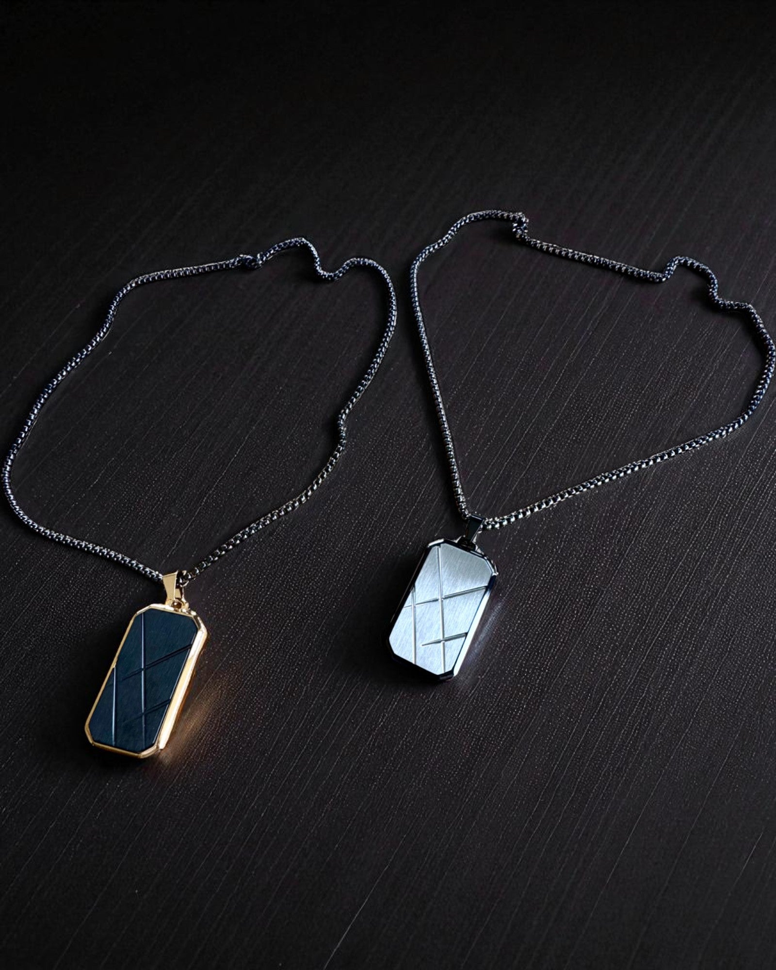 Colier bărbătesc Dog Tag „SteelVision” – oțel inoxidabil, 15 variante, personalizare cu gravură