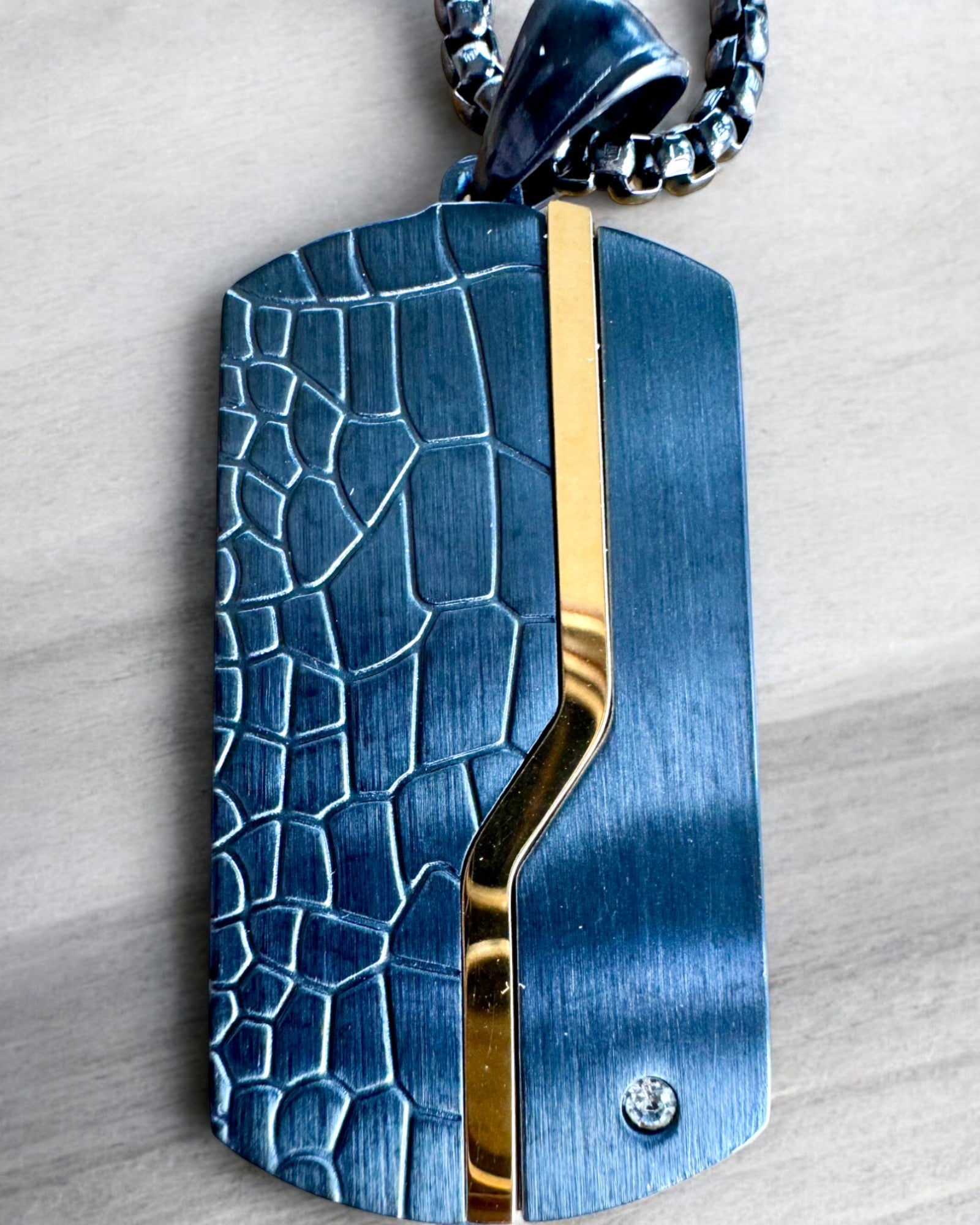 Colier bărbătesc Dog Tag „SteelVision” – oțel inoxidabil, 15 variante, personalizare cu gravură