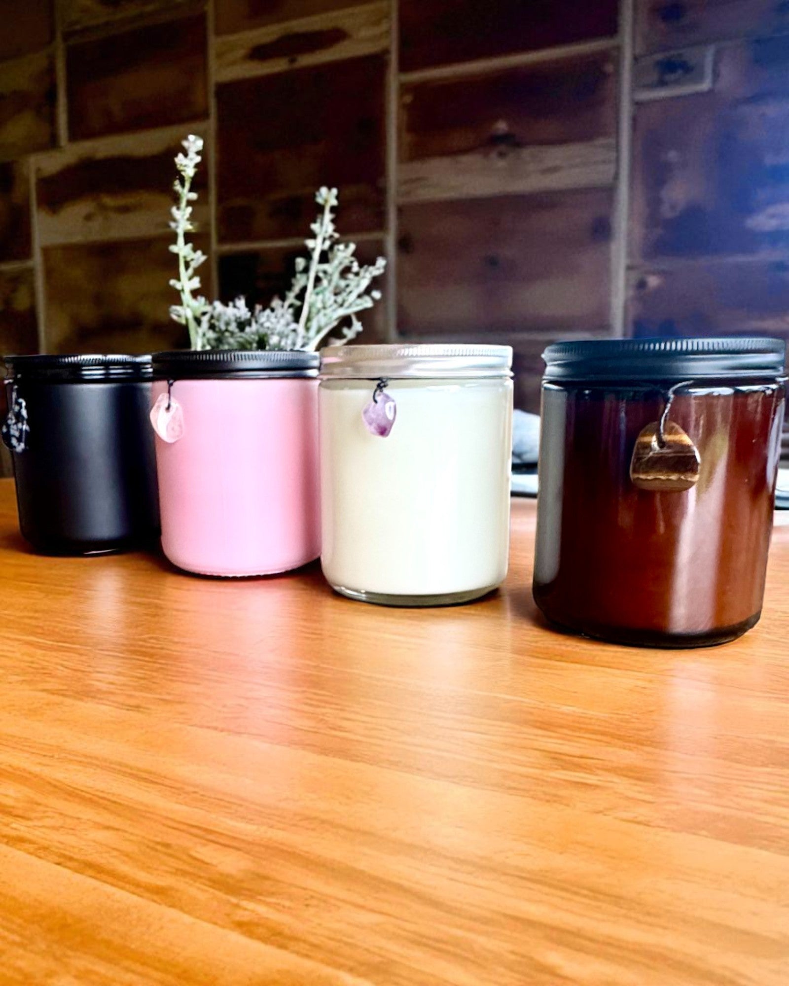 Świeca sojowa intencyjna Obsydian – pewność siebie i wewnętrzna siła, 250 ml, możliwość personalizacji na prezent