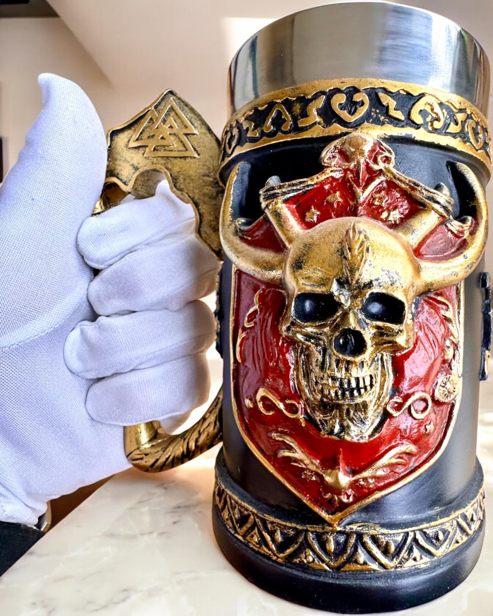 Karnawałowy Kufel Wojownika - 600 ml, 16 cm înălțime, posibilitate de personalizare cu gravură pentru cadou