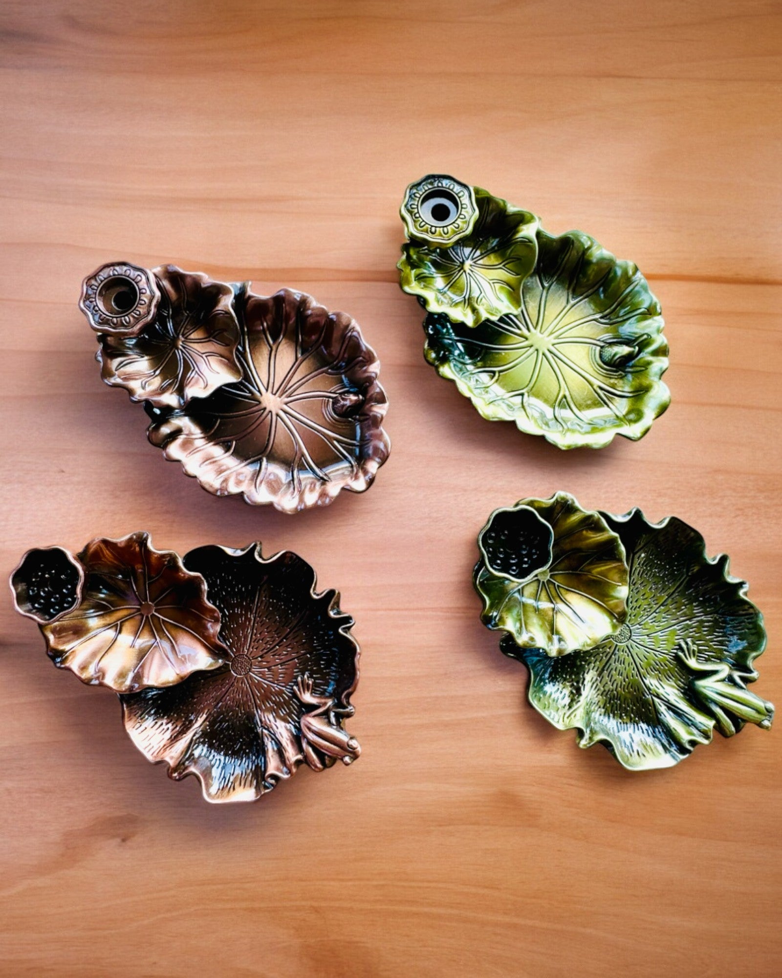 Suport Metalic Elegant pentru Tămâie Frunză de Lotus - 4 variante disponibile, posibilitate de personalizare cu gravură pentru cadou