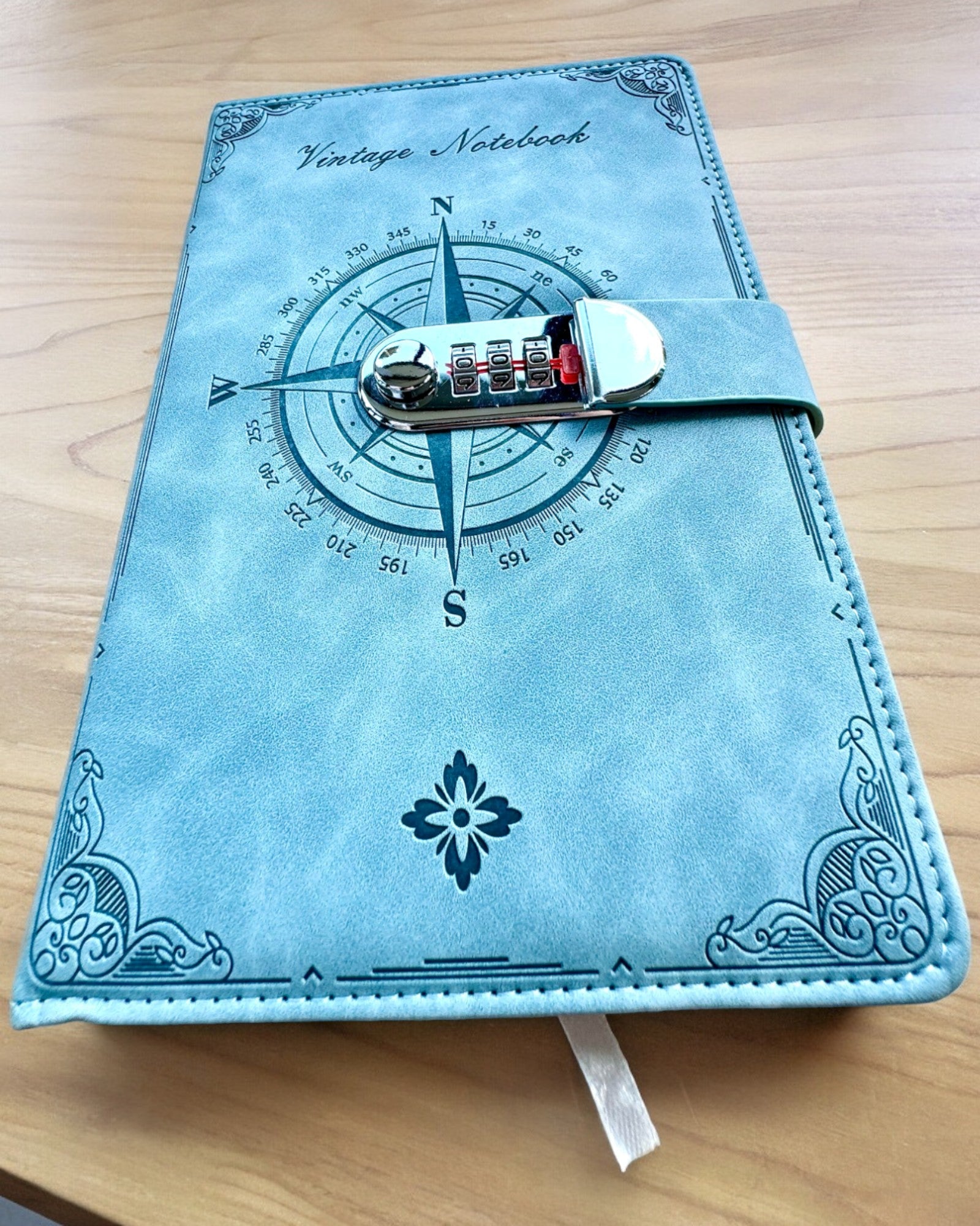 Notatnik Secret A5 Vintage cu blocare prin cod - Alege-ți Stilul, personalizare cu gravură pentru cadou