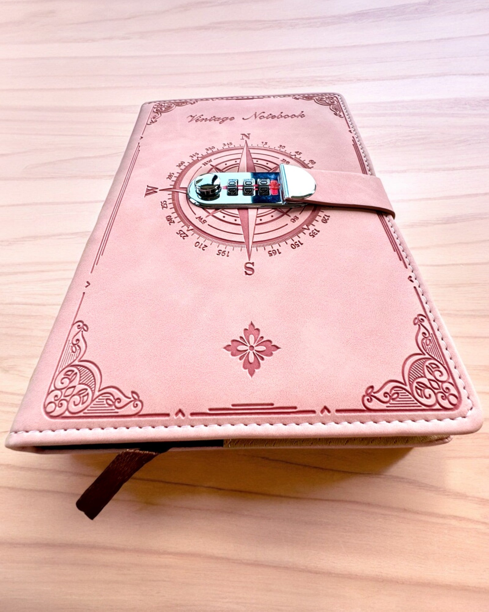 Notatnik Secret A5 Vintage cu blocare prin cod - Alege-ți Stilul, personalizare cu gravură pentru cadou