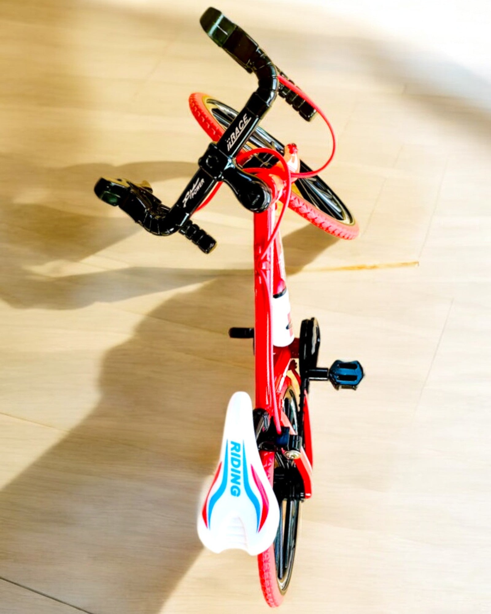 Model Miniatural Metalic Bicicletă Roșie "SpeedMaster" personalizare cu gravură pentru cadou, 2 variante de culori