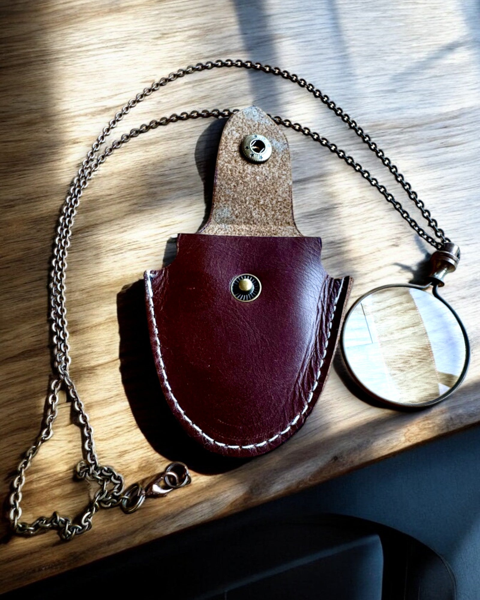 Aspect Vintage - Lentilă de Sticlă cu Lupă cu Etui din Piele, posibilitate de personalizare cu gravură