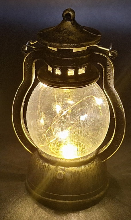 Lampă de veghe LED în formă de lampă cu petrol, cu posibilitate de personalizare prin gravură, ideală pentru cadou - înălțime 12,6 cm, lățime 5,8 cm, certificat CE