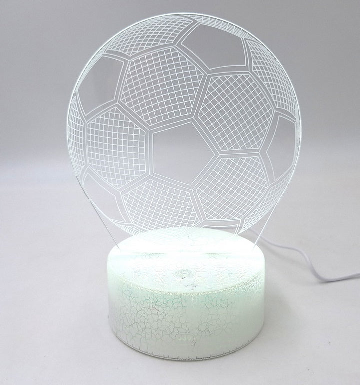 Lampka nocna Piłka z możliwością personalizacji grawerem - Idealny prezent dla miłośników piłki nożnej - 17 cm wysokości - 3 kolory do wyboru - Zasilanie USB lub 3 baterie AAA