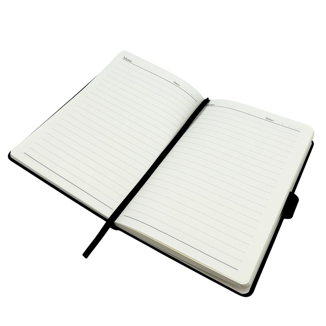 Agendă A5 elegantă din piele bleumarin, cu stilou și gravură personalizată, în cutie cadou