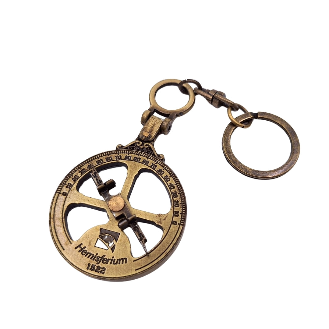 Breloc nautic Astrolabium H82 cu gravură personalizată - Cadou ideal pentru pasionații de astronomie, diametru 45 mm, realizat din zamak - Accesoriu elegant pentru chei
