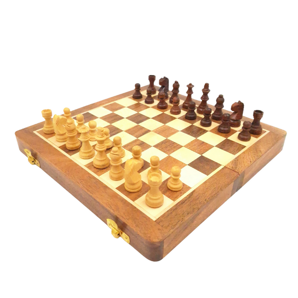 Drewniane szachy magnetyczne 25x25 cm z możliwością personalizacji grawerem