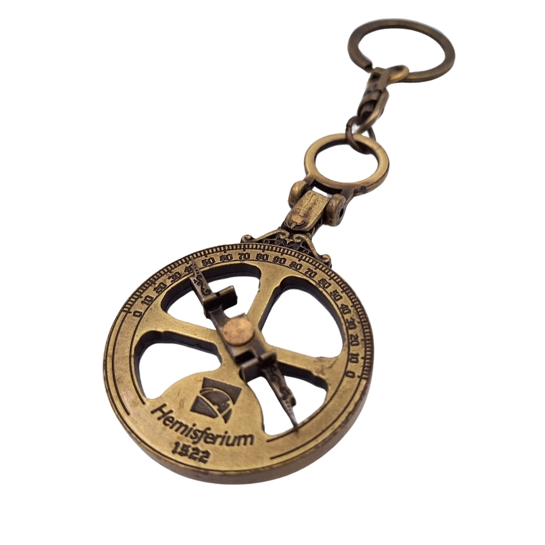 Breloc nautic Astrolabium H82 cu gravură personalizată - Cadou ideal pentru pasionații de astronomie, diametru 45 mm, realizat din zamak - Accesoriu elegant pentru chei