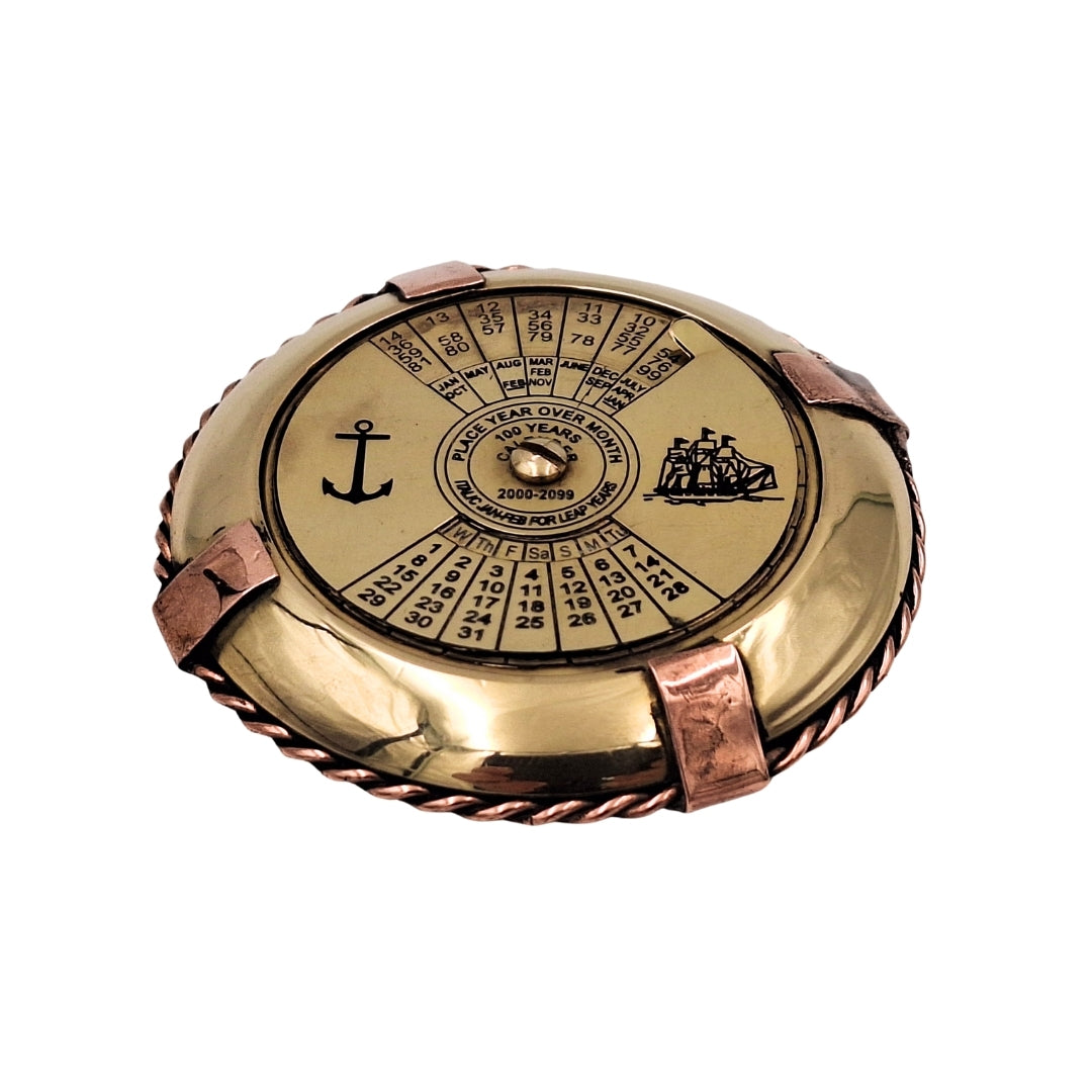 Calendar nautic elegant din alamă, cu posibilitate de personalizare prin gravură
