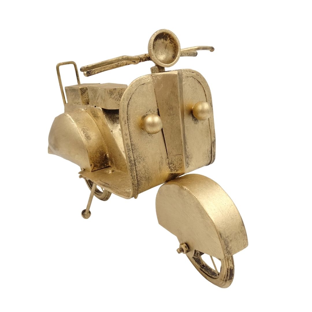 Scuter retro model metalic NC2860 în culoarea alamei vechi, cu posibilitate de personalizare prin gravură