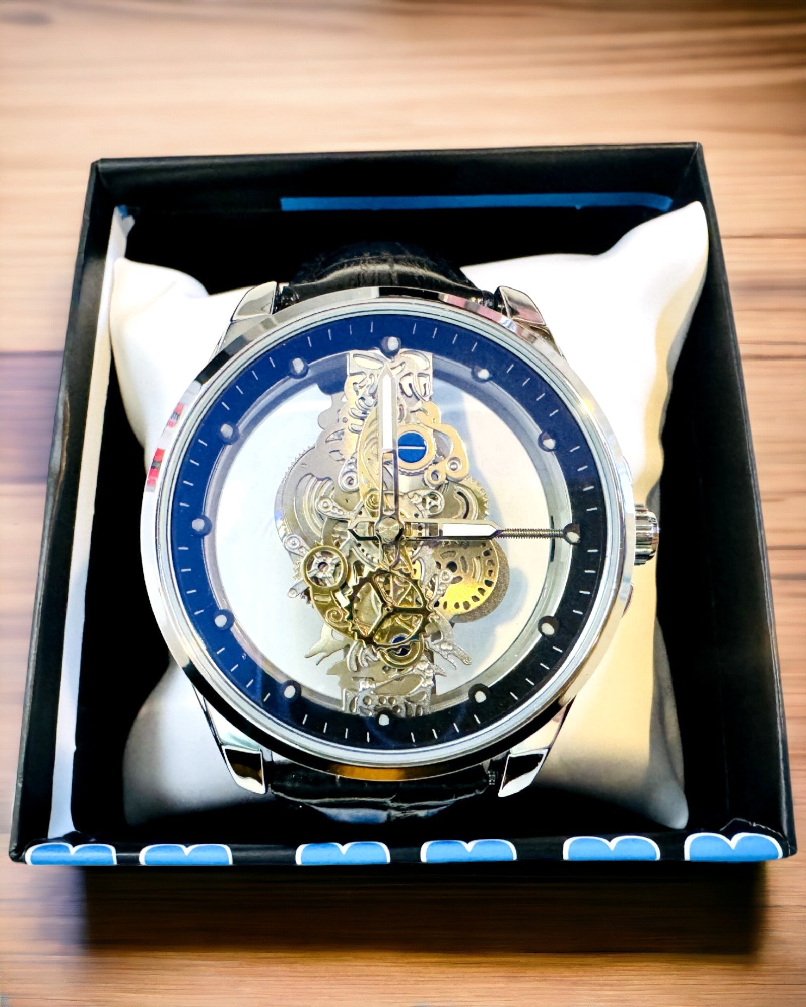 Ceas Bărbătesc Quartz cu Cadran Transparent - Eleganță Clasică în Stil Modern curea neagră. Personalizare cu gravură