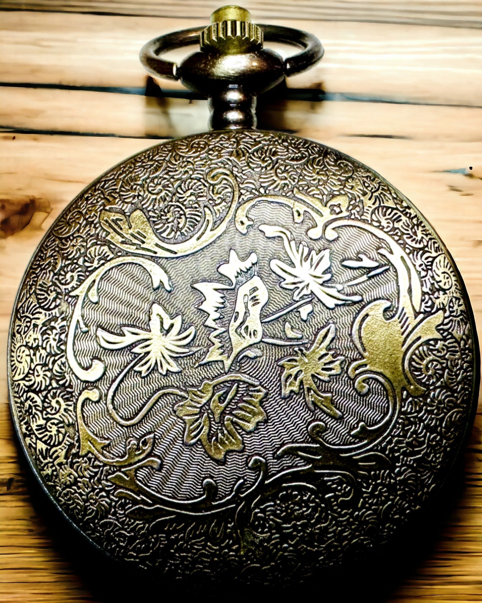 Busolă de Navigație în Stil Vintage cu Model Ajour – culoare maro-auriu