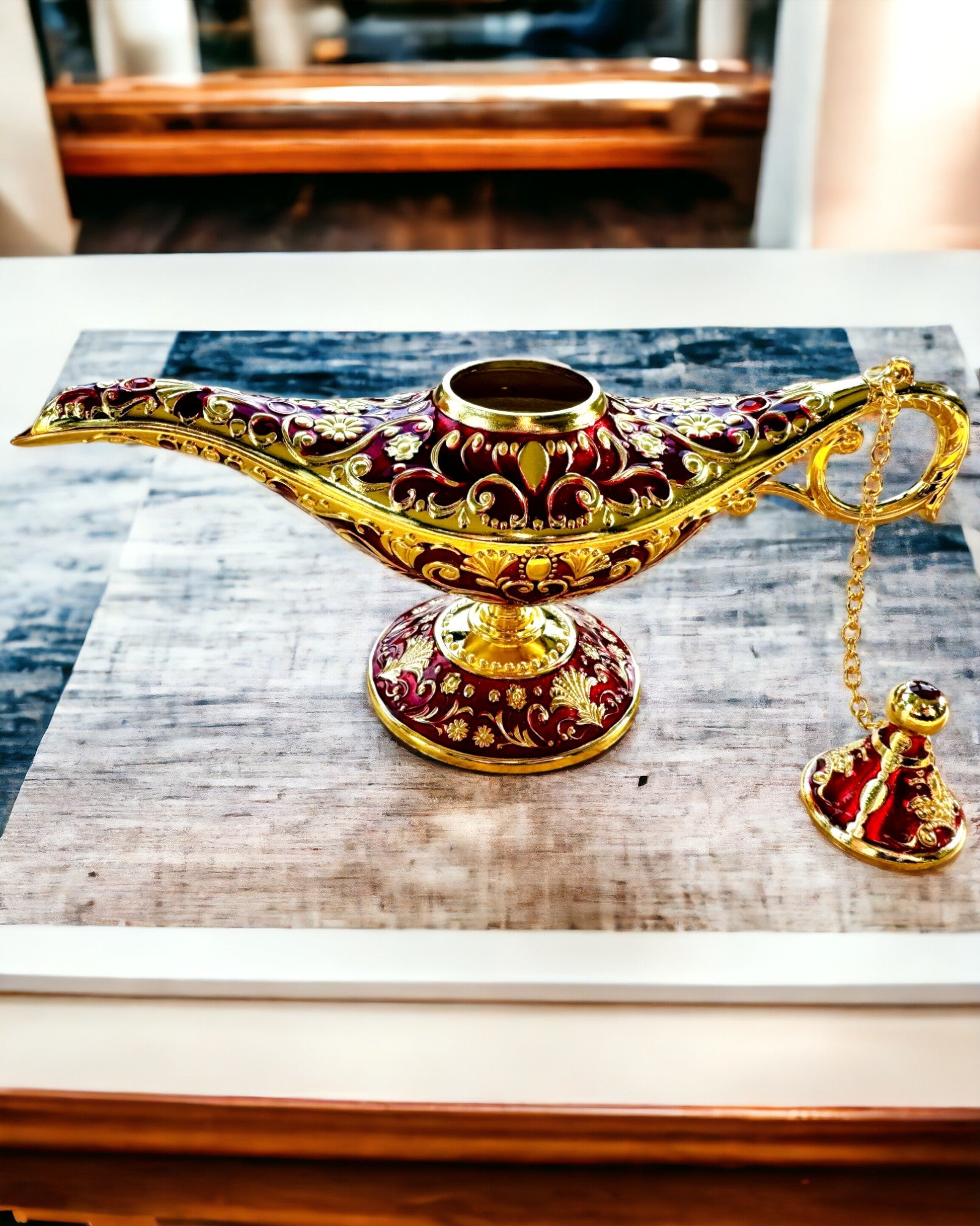 Lampa Magică a lui Aladin cu Opțiune de Gravare - Variantă Bordo, împletită cu auriu