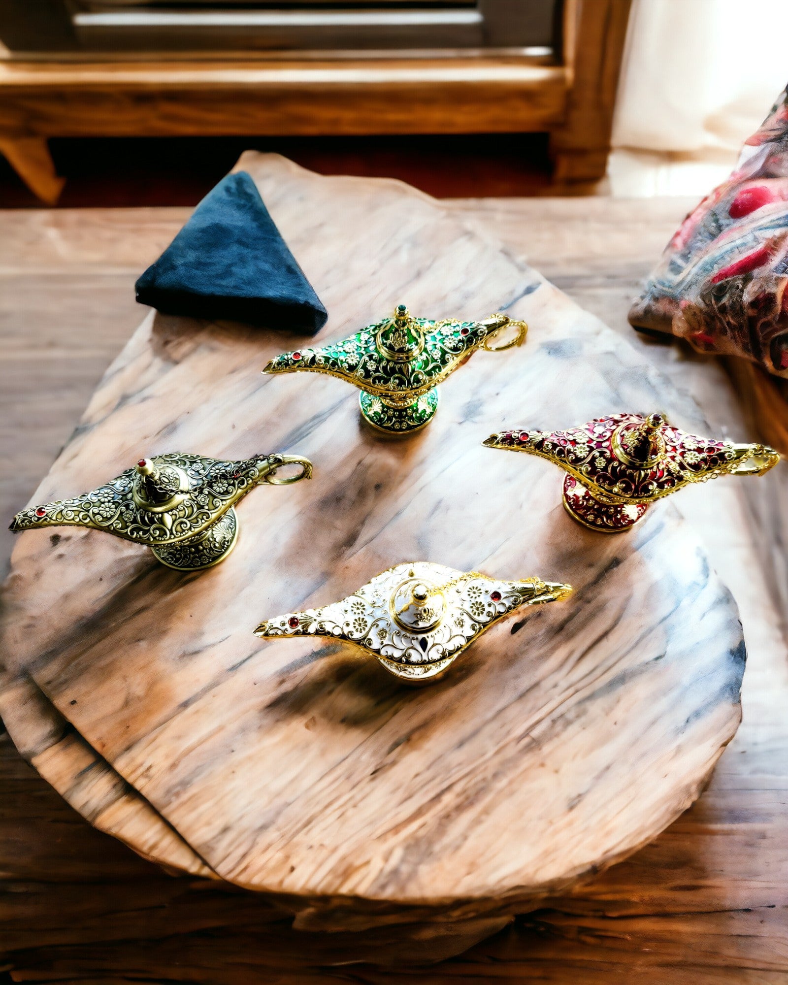 Lampa Magică a lui Aladin cu Opțiune de Gravare - Variantă Aur Tocată