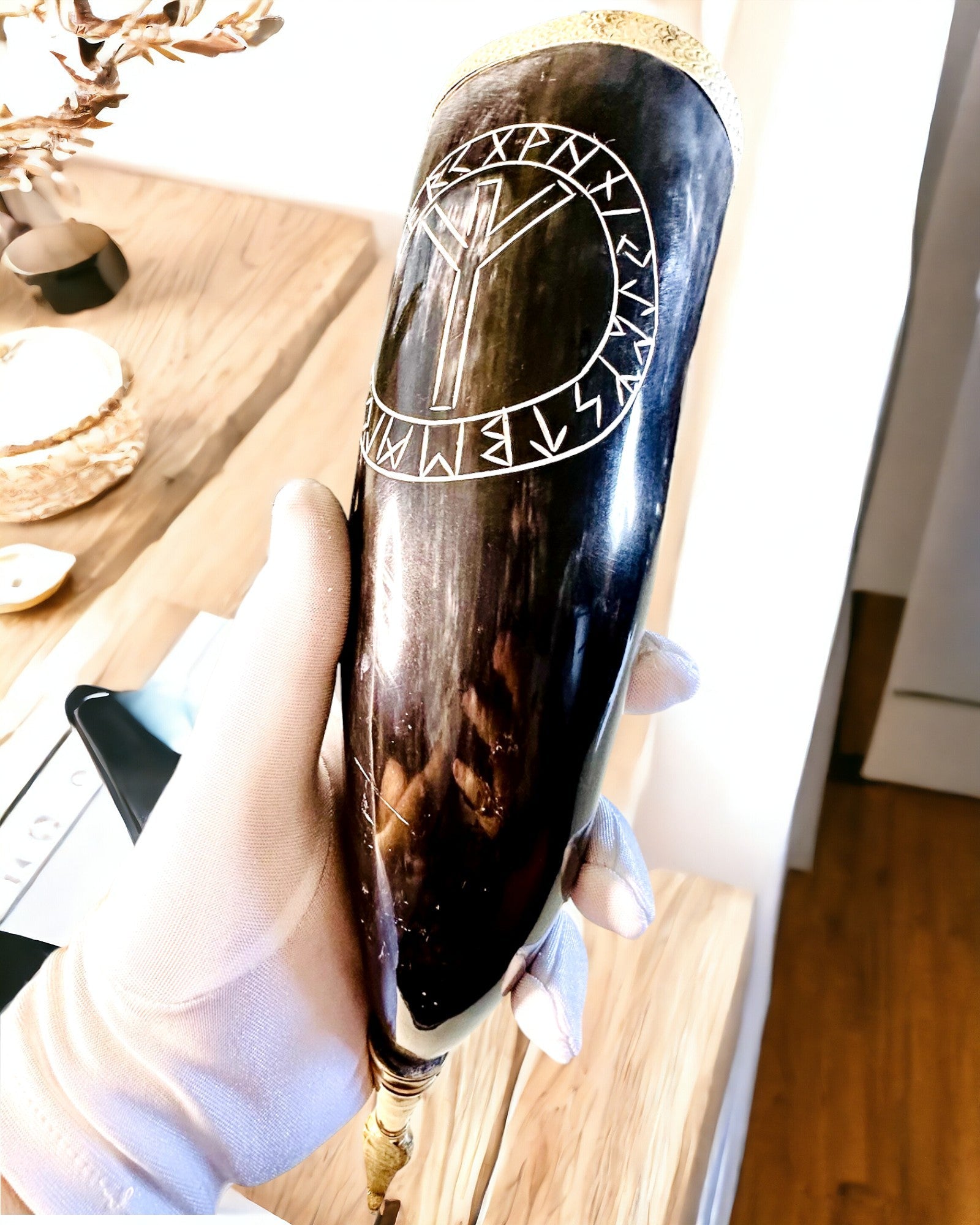 Cana din Corn "Viking Valor" - Gravură Manuală, Calitate Premium - 4 variante disponibile