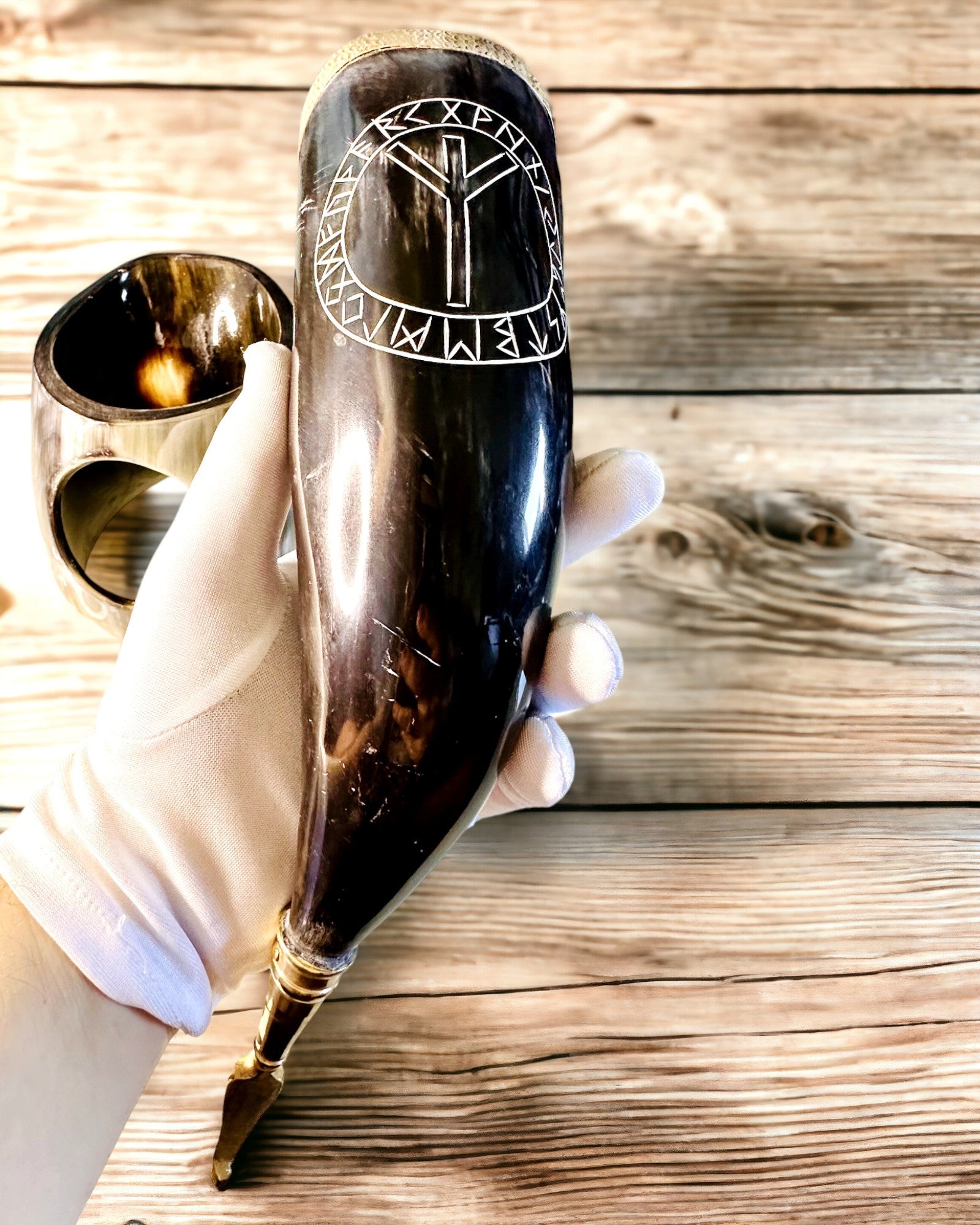 Cana din Corn "Viking Valor" - Gravură Manuală, Calitate Premium - 4 variante disponibile