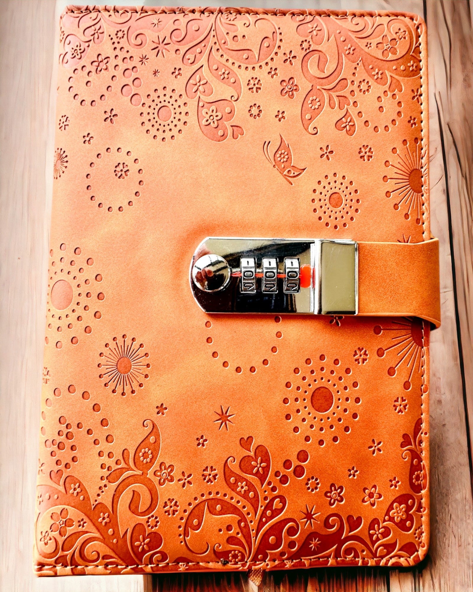 Notițele Exclusive, piele PU, A5 cu Lacăt cu Cod - "Secret Journal", personalizare cu gravură