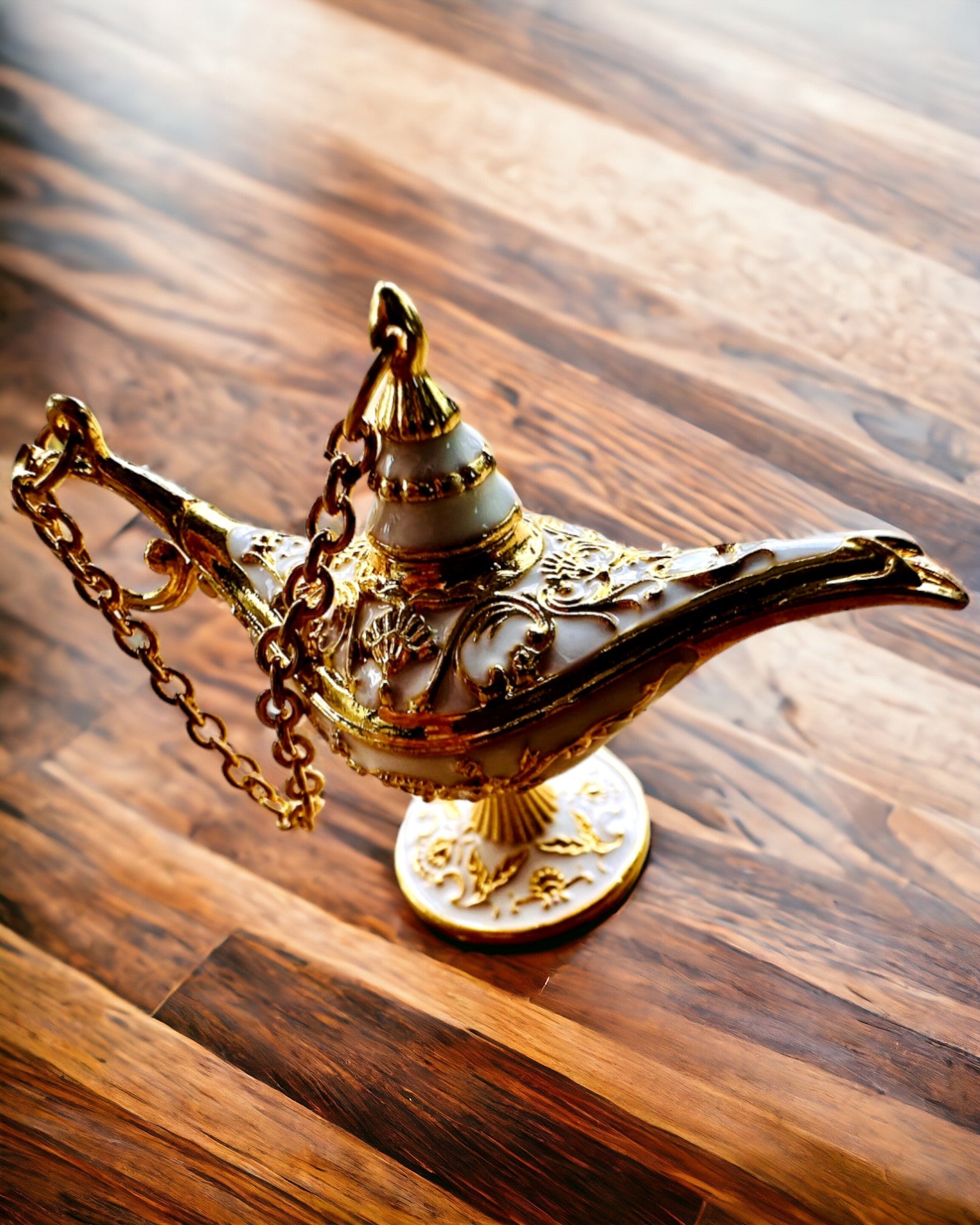 Mică lampă magică Aladin de 4 cm, breloc, 6 variante de culori - Amintiri fermecate, personalizare cu gravură