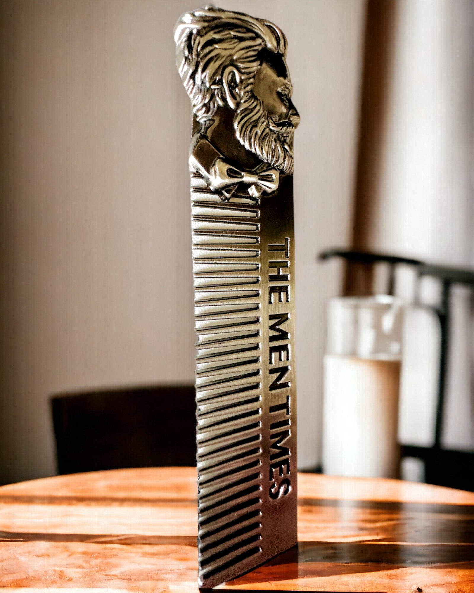 GroomMaster - Pieptene Metalic Elegant cu Gravură, personalizare cu gravură