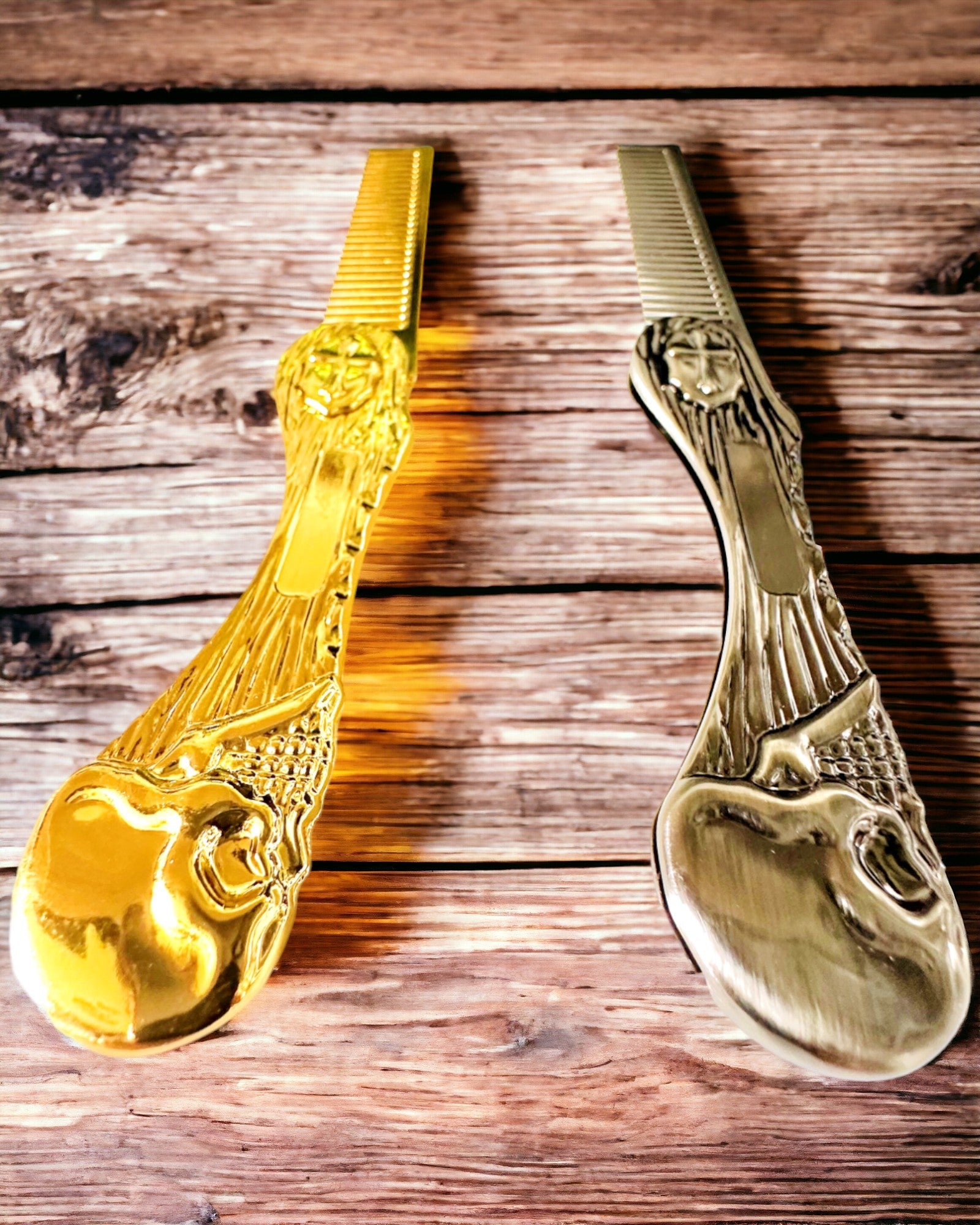 Mystic Skull Comb - pieptene premium, posibilitate de personalizare cu gravură