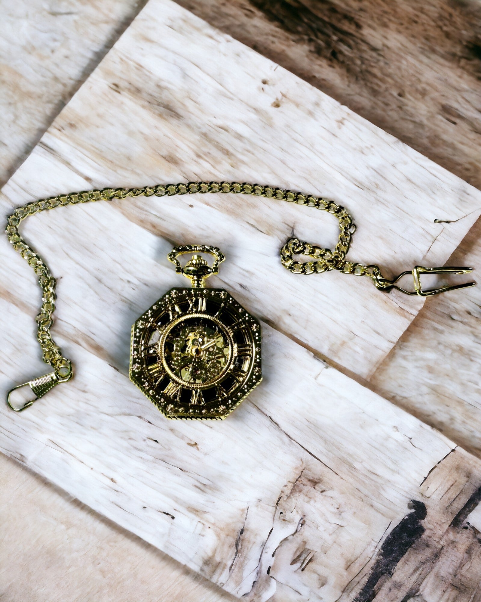 Ceas de Buzunar Exclusivist în Stil Steampunk cu Mecanism Vizibil pe Cadran - Eleganță Clasică
