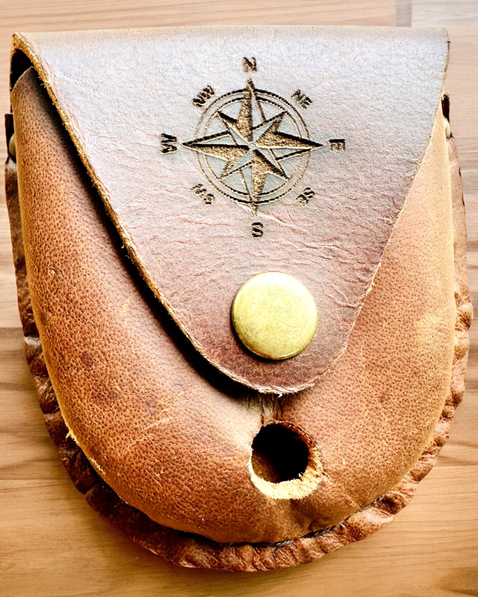 Etui din piele „Odkrywca” - pentru busolă compactă sau ceas de buzunar - posibilitate de personalizare cu gravură