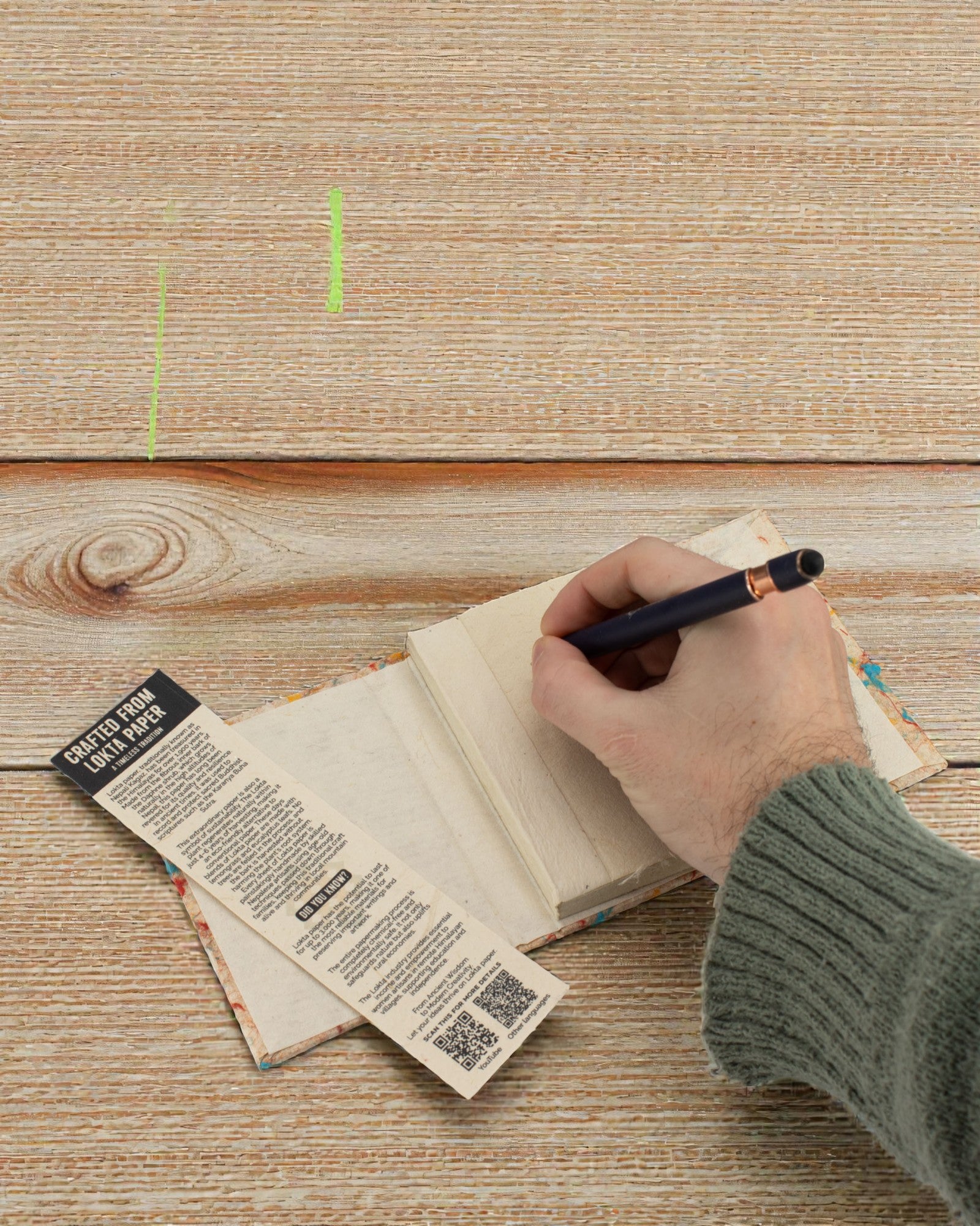 Lokta Șoaptă de culoare din bumbac – caiet de notițe realizat manual 15 × 12 cm, 45 de file, bumbac multicolor