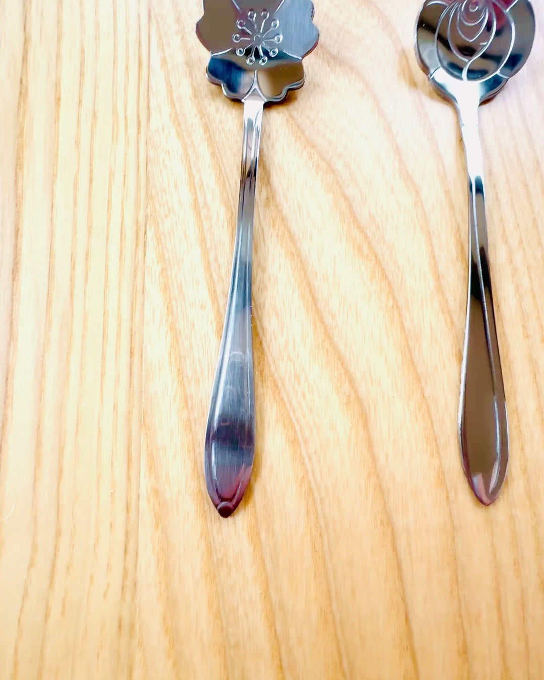 Linguriță elegantă „Kwiatowa Elegancja” – Personalizată pentru cadou, gravură, 7 variante disponibile