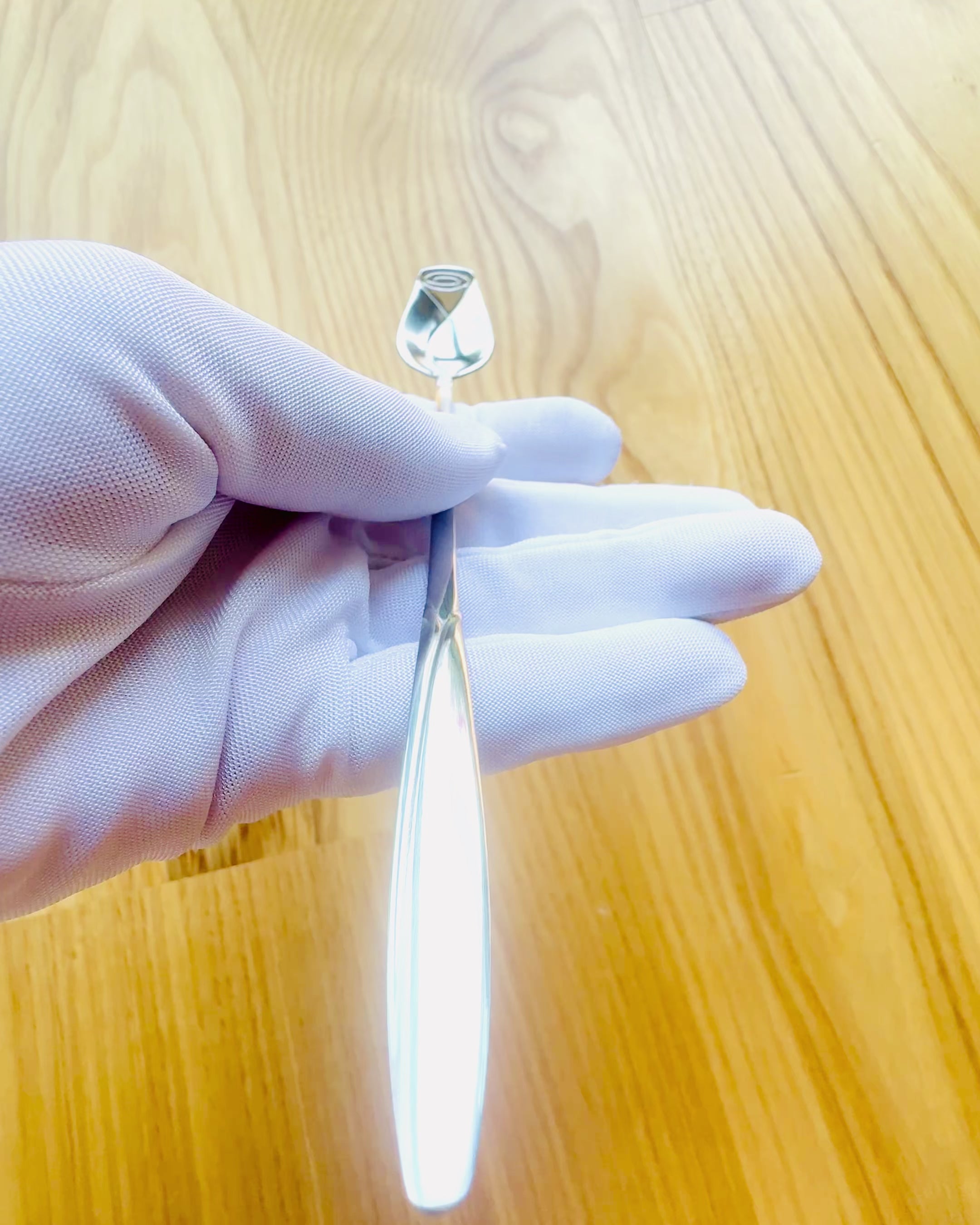 Linguriță Personalizată cu Trandafir cu Opțiune de Gravare pentru cadou - 3 variante de culori disponibile