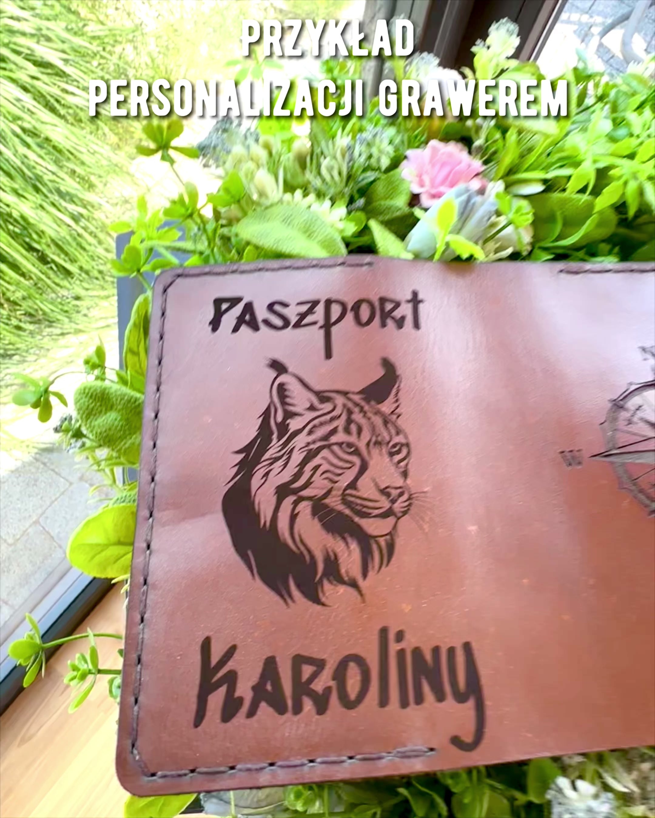 Etui „Călătorului” - Ambalaj din piele pentru pașaport, personalizare cu gravură - 2 variante de culoare