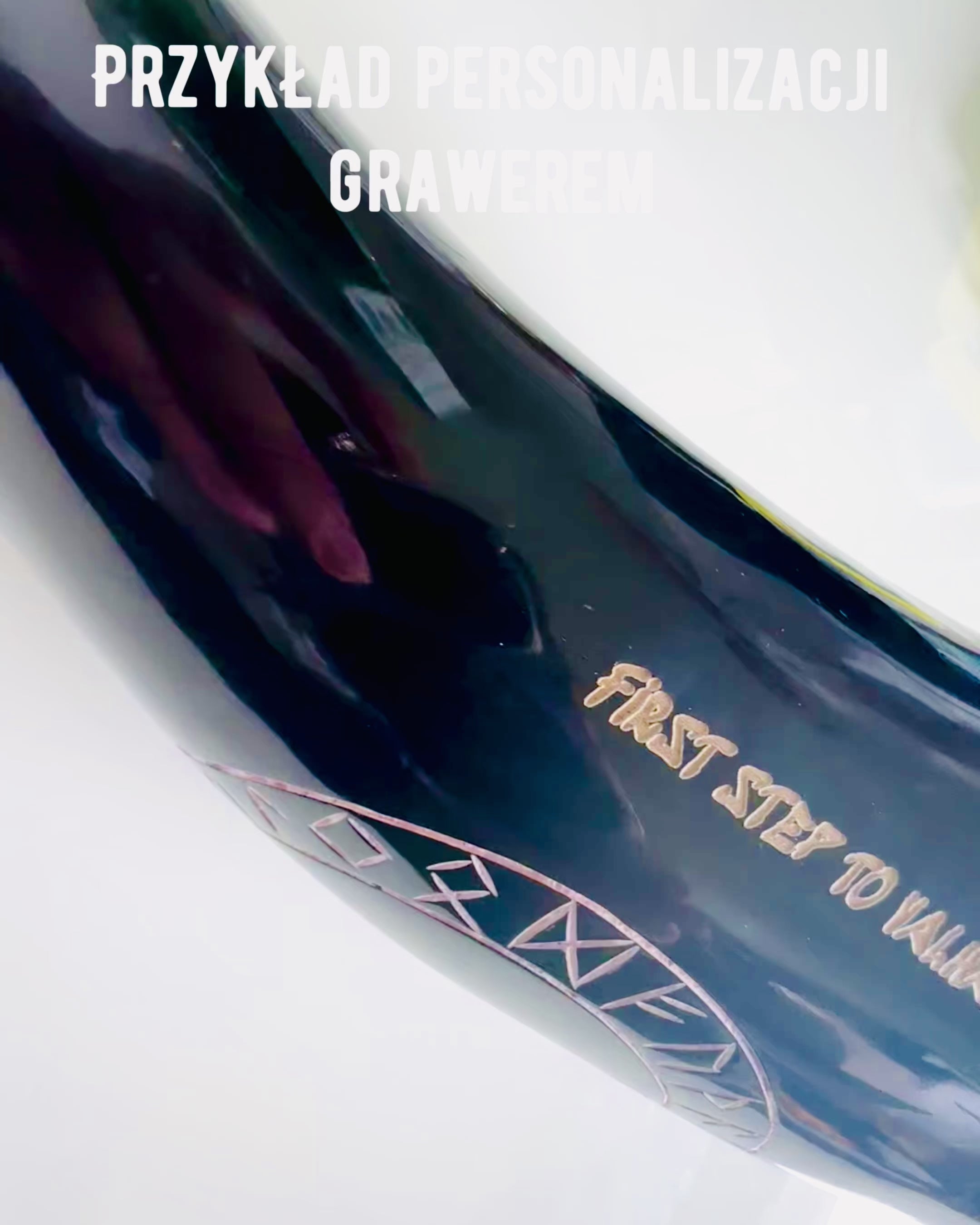 Cana din Corn "Viking Valor" - Gravură Manuală, Calitate Premium - 4 variante disponibile