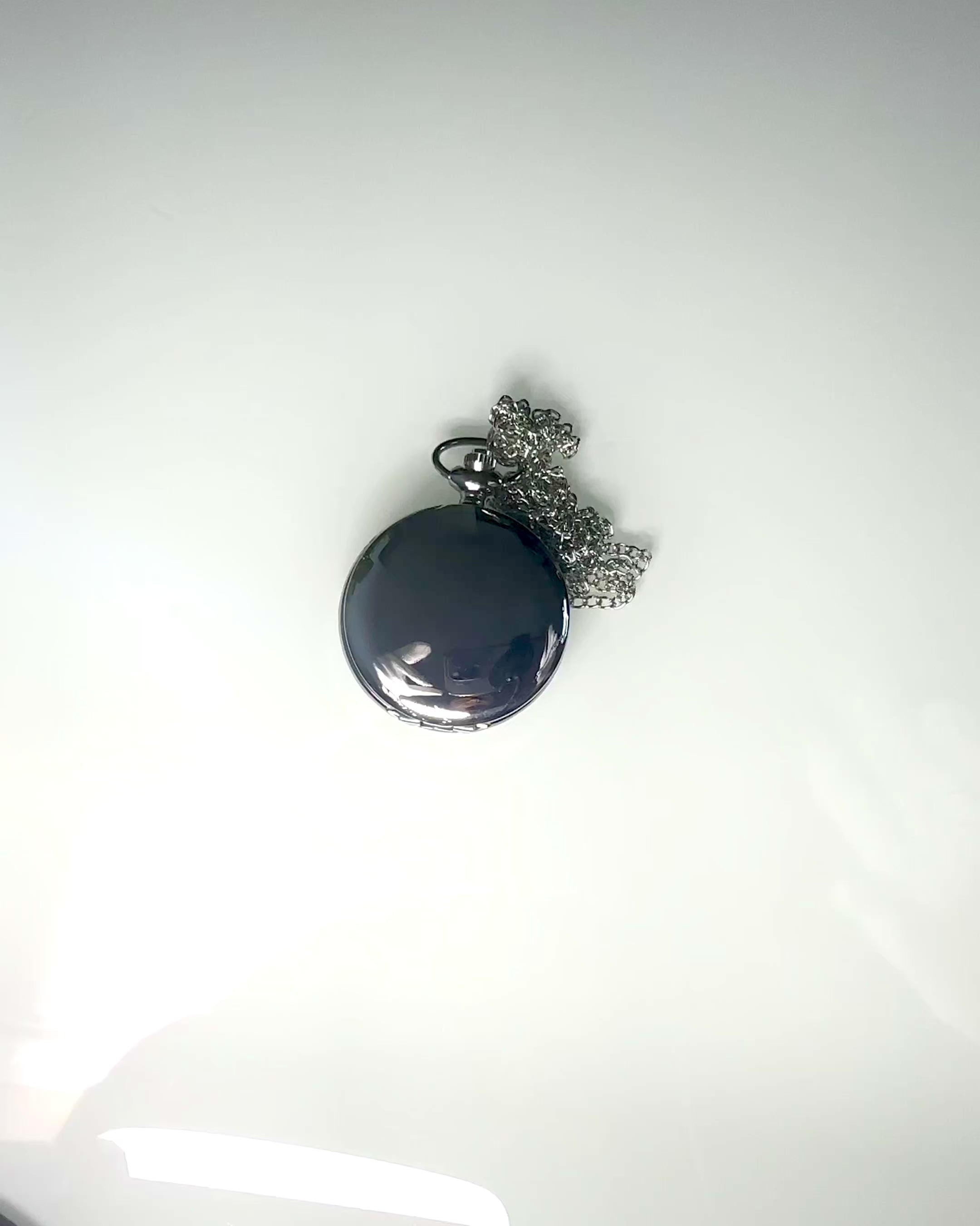 Klasyczny Srebrny Zegarek Kieszonkowy z Opcją Grawerowania