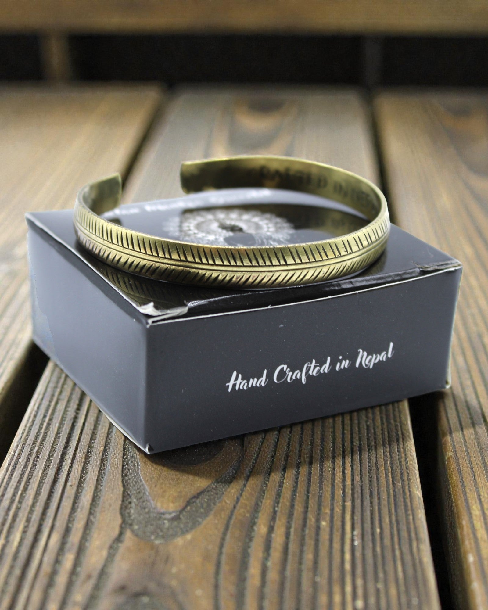 Brățară tibetană din alamă Natură subtilă – Frunză îngustă